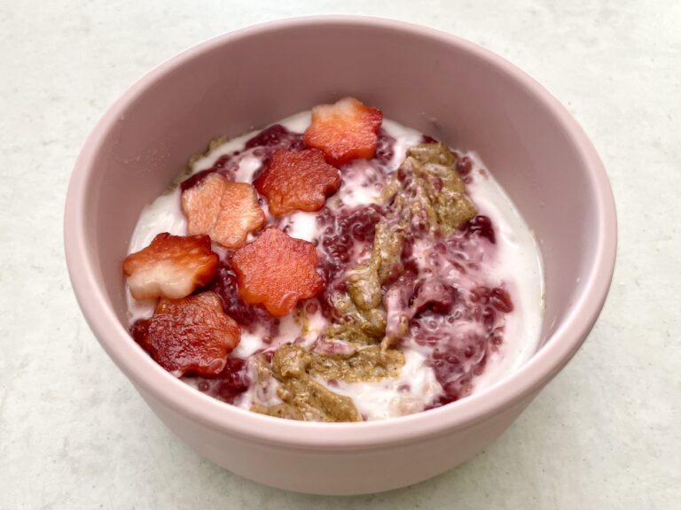 Overnight Weetabix Berry Cheesecake Overnight Weetabix Berry Cheesecake