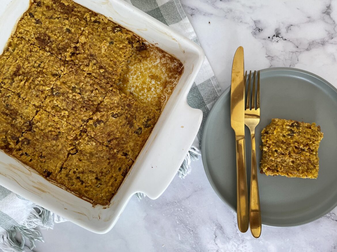 Pumpkin Pie Baked Oatmeal Slice