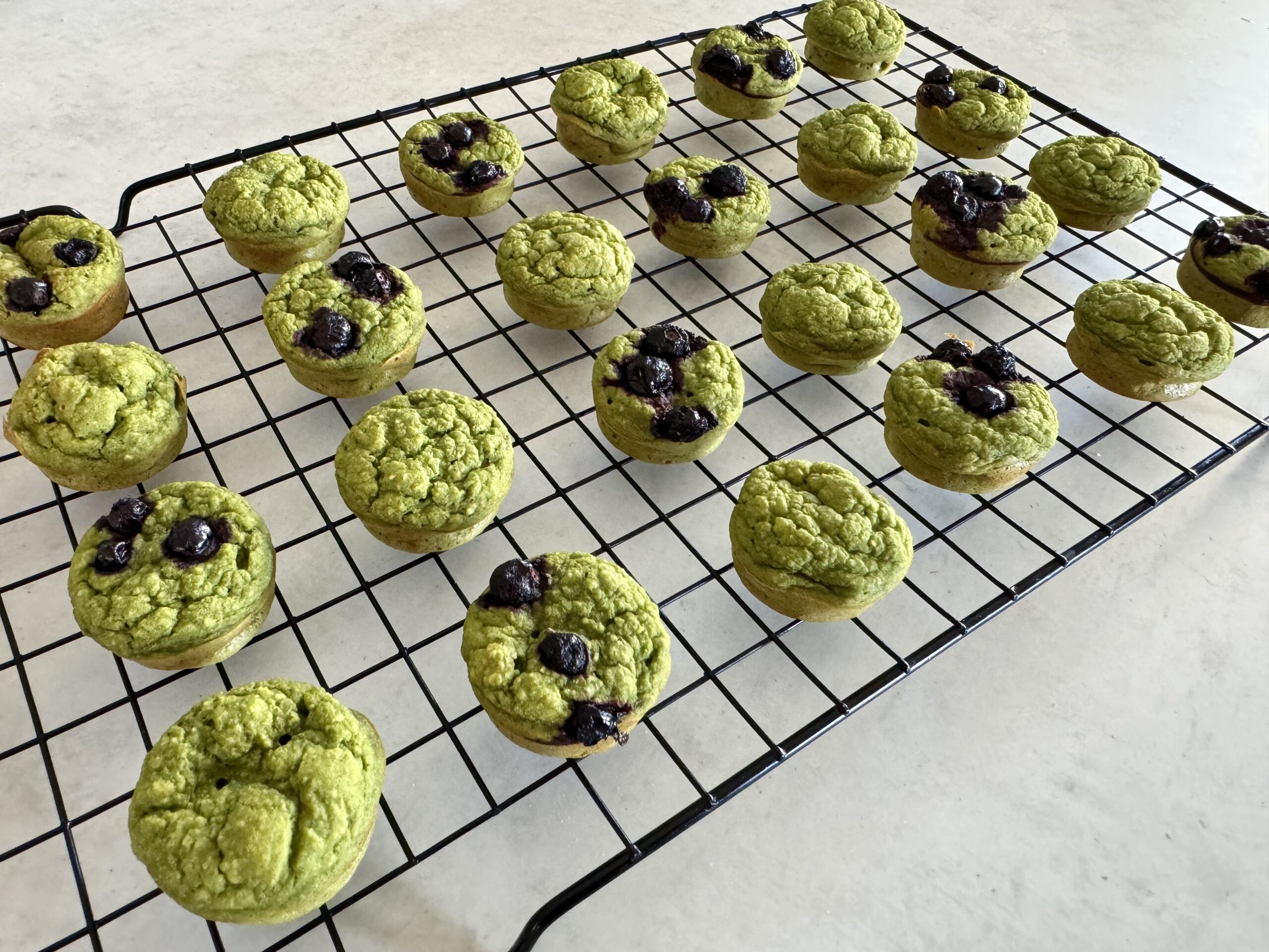 Spinach & Banana Mini Muffins