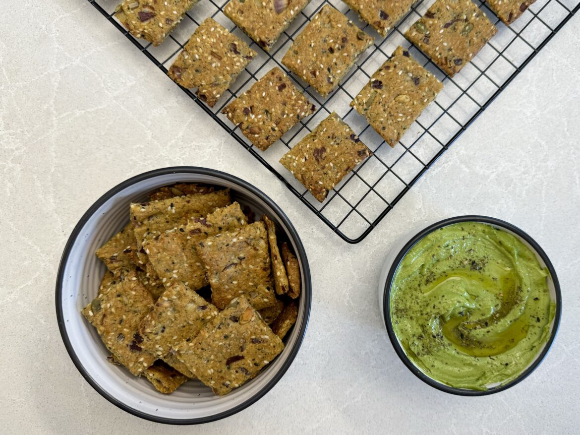 Green Cashew Cheese Dip