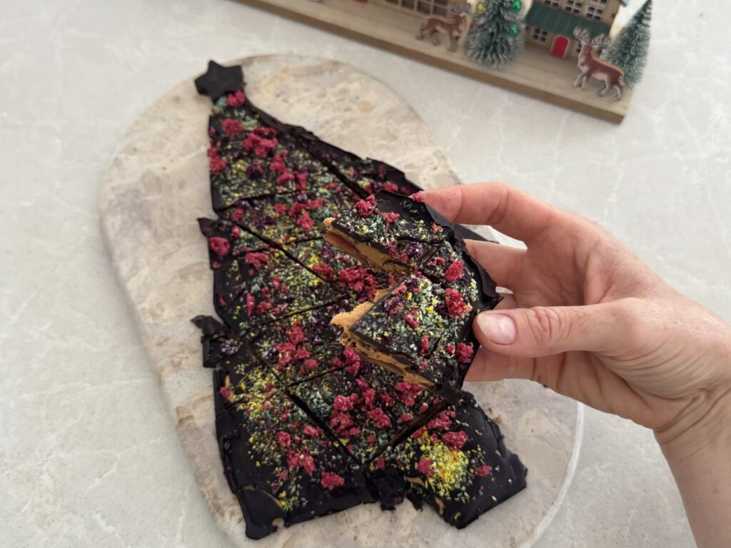 DATE BARK CHRISTMAS TREE