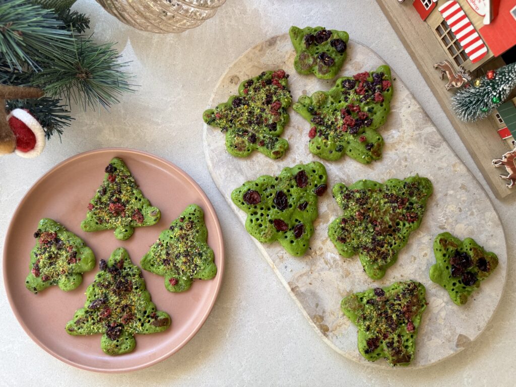 Vegan Grinch Pancakes