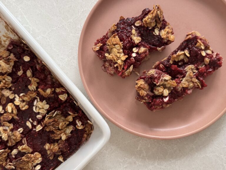 Raspberry Crumble Oat Slice
