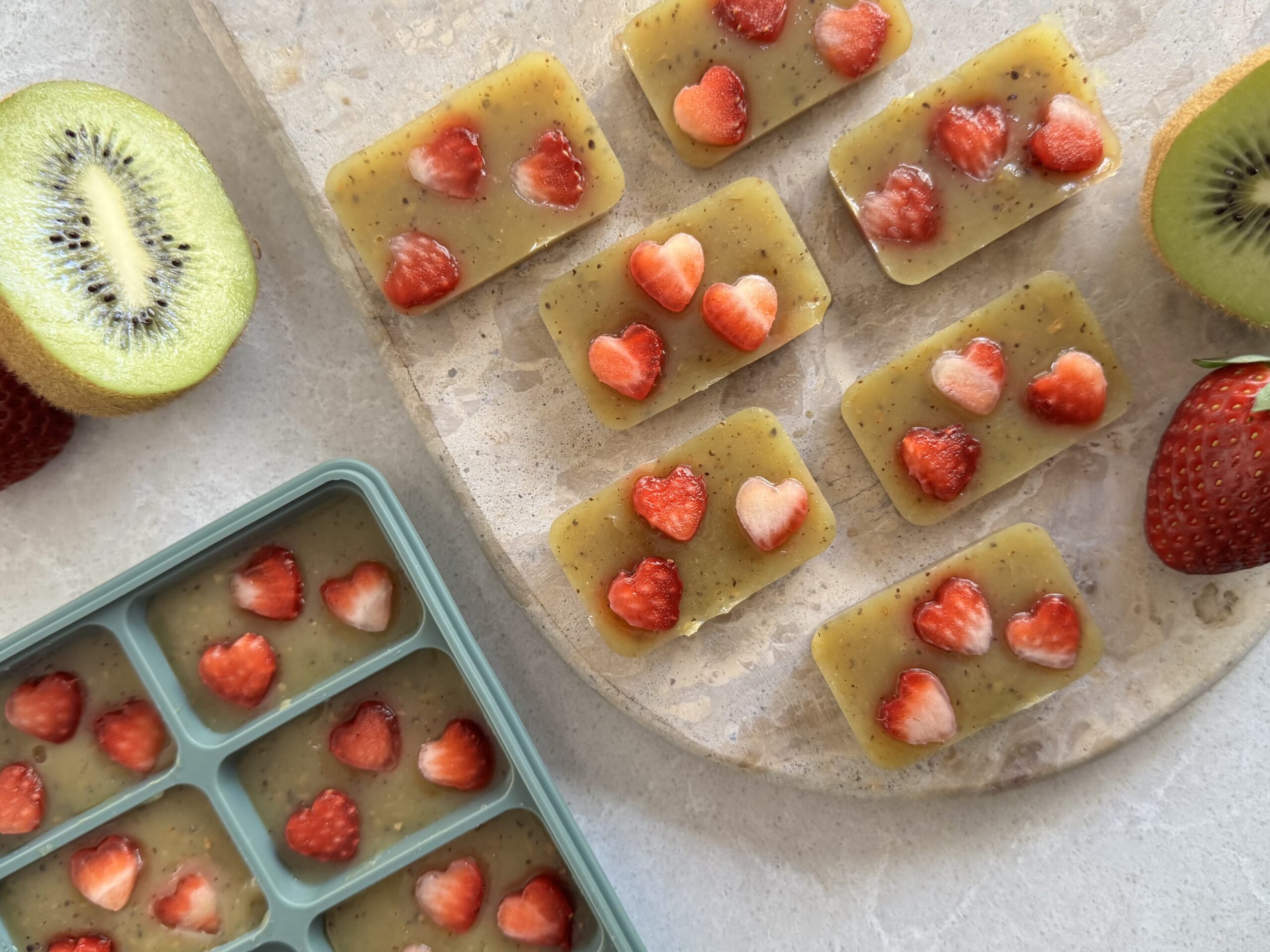 Kiwi Fruit Sour Gummies