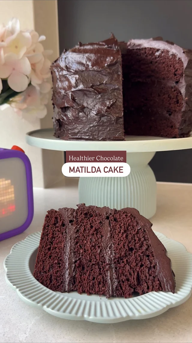 🎂HEALTHIER VEGAN CHOCOLATE MATILDA CAKE 🍫

It’s the most iconic cake, from any story, and one you are going to want to make… not just because it tastes amazing but also because each slice is so nutritionally dense and packs 9g of protein, 11g of fibre, and 4mg of iron (& that’s across 12 big slices) 🤯🙌🏼

We’ve recreated it so it’s refined sugar free, dairy free, egg free, and packed with so much goodness for little tummies, BUT doesn’t taste like it’s missing anything. Even the frosting is made from a combo of avocado, coconut oil, maple syrup and cocoa, for the fudgiest, thickest, and most delicious simple chocolate frosting. 

We made this cake in homage to the classic hero of the 90s (well the 80s in the original book), Bruce Bogtrotter, from the story Matilda which we’ve been listening to on repeat on my daughters @yotoplay_au player 🎂

If you’d like the full recipe, comment “MATILDA” and I’ll send it to you 🫶🏻
.
.
.
.
.
#vegancake #chocolatecake #matildacake #easyrecipes  #healthyrecipes