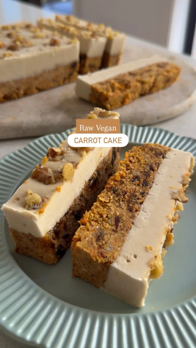 🥕 RAW VEGAN CARROT CAKE 🍰 

Just 10 minutes and this one’s prepped and in the freezer 👌🏼. It’s so simple, packed with nutritious  wholefoods, and full of all the carrot cake flavours. 

You could make this in a loaf tin if you lined it with baking paper, but the new 1000ml @seedandsproutco silicone freezer mould is exactly the right size, and it means you can store it in it after (and it’s pops out so easily once frozen) - we also have a DC for 10% off s&s using LVE10 🥳

The full recipe is up on my website now (linked in bio), or comment “CARROT CAKE” and I’ll send it to you 🥕🍰
.
.
.
.
.
#easyrecipes  #rawvegan #carrotcake #healthydessert #veganrecipes