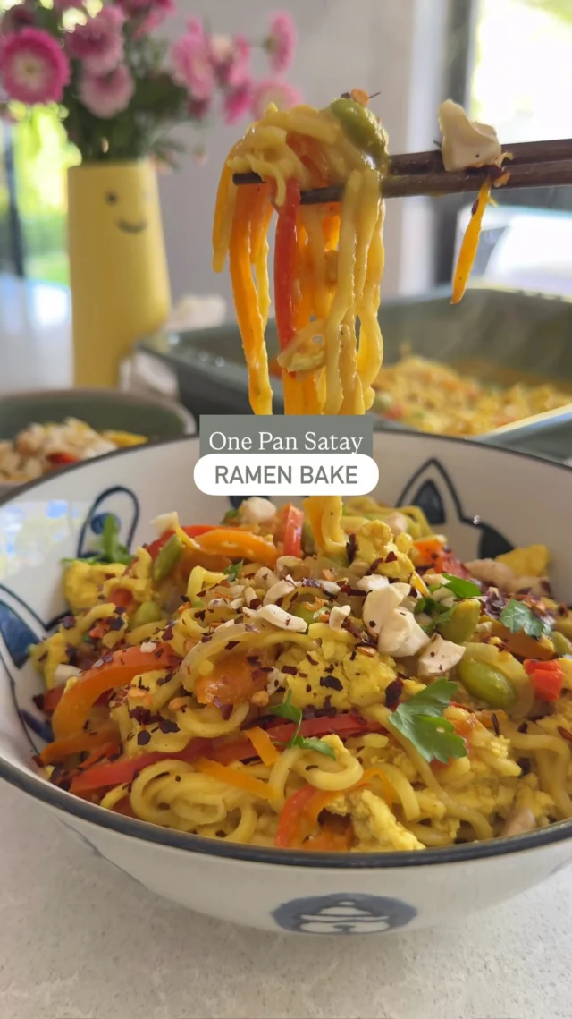 🍜 ONE PAN SATAY RAMEN BAKE 🍜

When you don’t want to cook, this is the recipe for you 👌🏼 5 minutes work and then the oven does the rest!

This is one of those dump and bake style recipes, BUT the best part (other than how easy it is to make) is the pans 🙌🏼 these are the new @seedandsproutco enamel roasting dish set, which means all the tray bakes now without ever needing to cover with foil as the trays work together with little grooves to hold in place and keep the steam in!! And they are SO easy to clean. We also used the enamel jug, which makes made mixing the sauce super easy, but if you wanted to skip dirtying that, you could throw it all into the pan and mix there too. You can get 10% off using “LVE10” 🎉

The recipe is up on my website or comment “RAMEN” and I’ll get it straight to you 🫶🏻
.
.
.
.
.
#ramen #veganrecipes #onepanmeal #easyrecipes #veganfamily